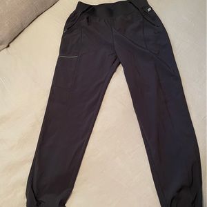 Cherokee Infinity Women’s Tall Jogger Scrub Pants